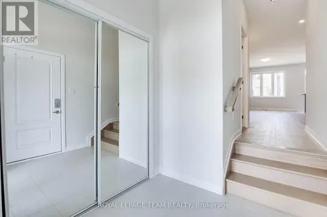 937 Athenry Court Ottawa ON K2J 7C9
