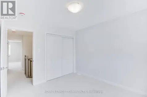 937 Athenry Court Ottawa ON K2J 7C9