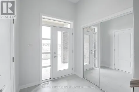 937 Athenry Court Ottawa ON K2J 7C9