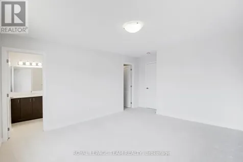 937 Athenry Court Ottawa ON K2J 7C9