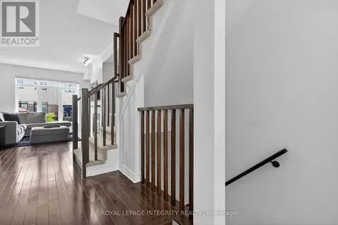 345 Cooks Mill Crescent Ottawa ON K1V 2N3