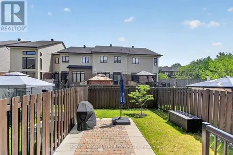 345 Cooks Mill Crescent Ottawa ON K1V 2N3