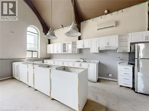 612 Upper James Street Hamilton ON L9C 2Z1