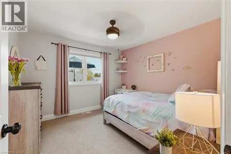 6 Berdux Place Wellesley ON N0B 2T0