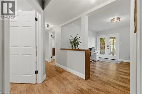 6 Berdux Place Wellesley ON N0B 2T0