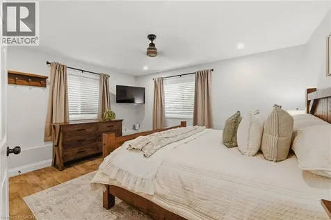 6 Berdux Place Wellesley ON N0B 2T0