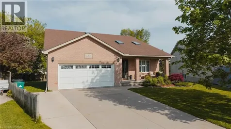 6 Berdux Place Wellesley ON N0B 2T0