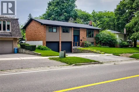 2128 Dunedin Road Oakville ON L6J 5V3