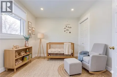 2128 Dunedin Road Oakville ON L6J 5V3