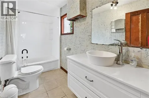 86 Belview Avenue Hamilton ON L8L 7K8