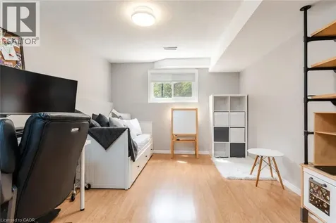 11 Wendy Crescent Kitchener ON N2A 3T4