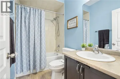 10 Grant Street Smithville ON L0R 2A0