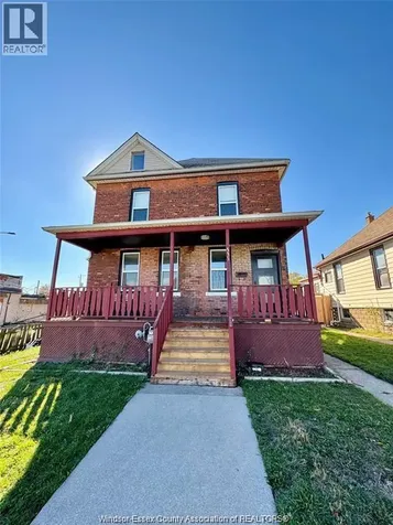 531 Langlois Windsor ON N9A 2G3