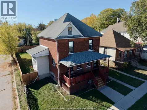 531 Langlois Windsor ON N9A 2G3