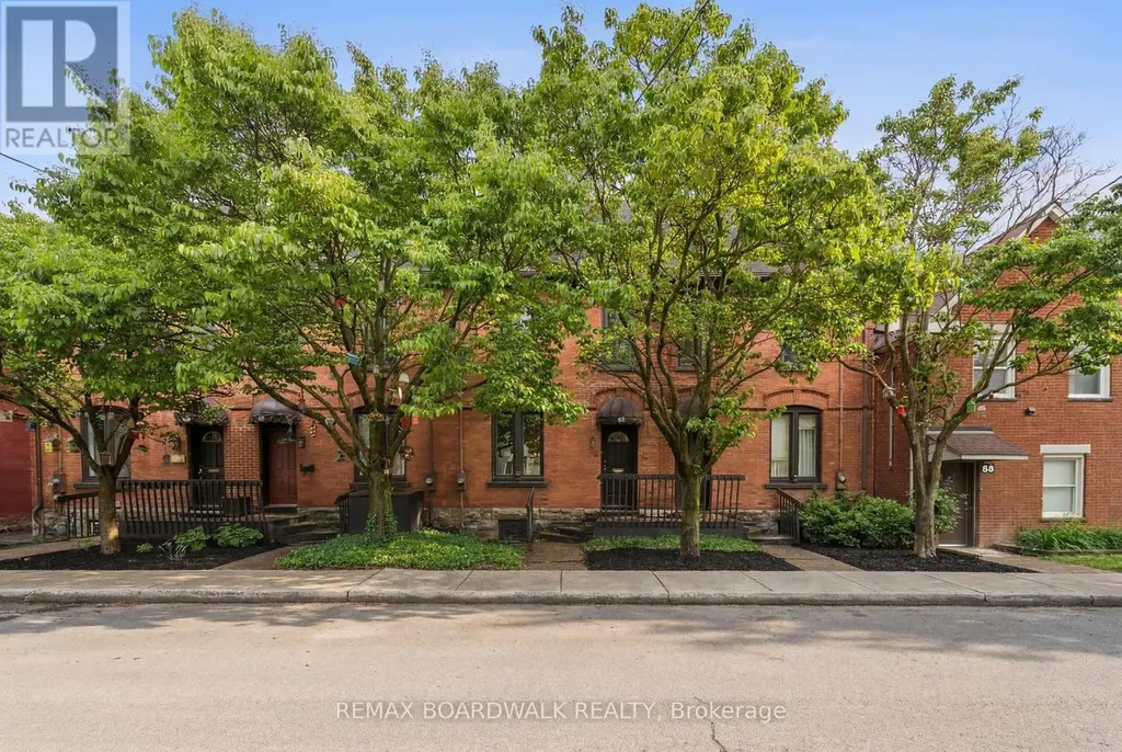 90 Stewart Street Ottawa ON K1N 6J1