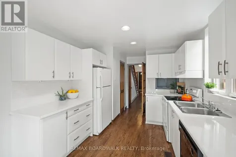 90 Stewart Street Ottawa ON K1N 6J1