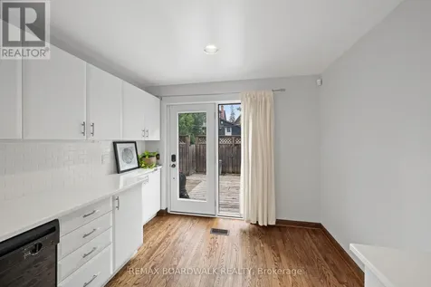 90 Stewart Street Ottawa ON K1N 6J1