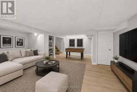 90 Stewart Street Ottawa ON K1N 6J1