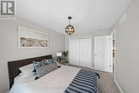 49 Plank Street Ottawa ON K2V 0M4