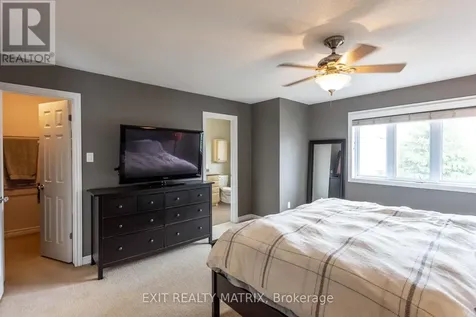 195 Tapley Place Ottawa ON K4A 0L2