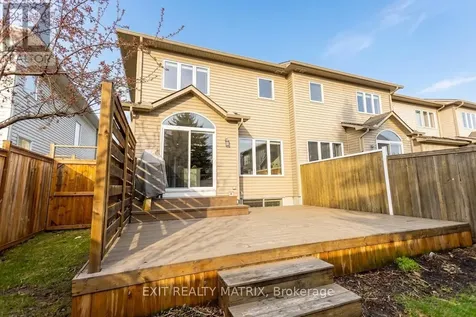 195 Tapley Place Ottawa ON K4A 0L2