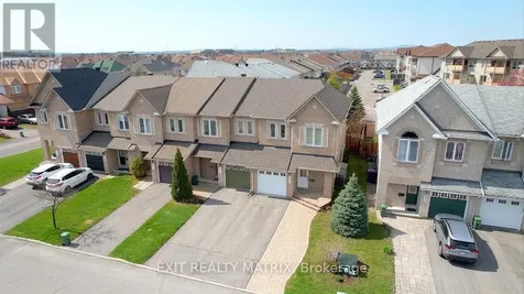 195 Tapley Place Ottawa ON K4A 0L2