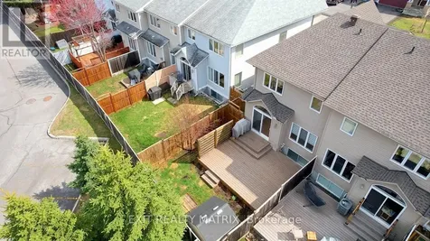 195 Tapley Place Ottawa ON K4A 0L2