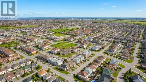 195 Tapley Place Ottawa ON K4A 0L2