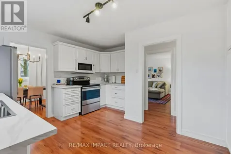 192 Mcclennan Street Peterborough ON K9H 5H7