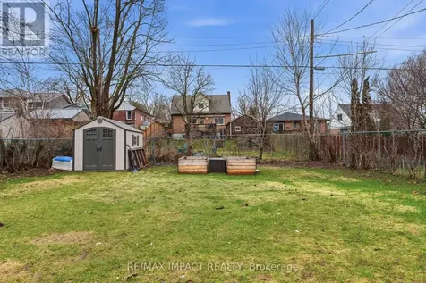 192 Mcclennan Street Peterborough ON K9H 5H7