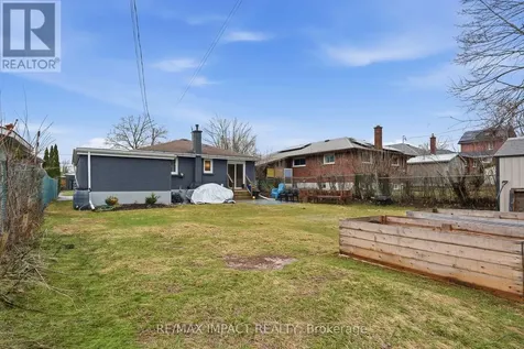 192 Mcclennan Street Peterborough ON K9H 5H7