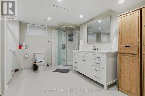 192 Mcclennan Street Peterborough ON K9H 5H7