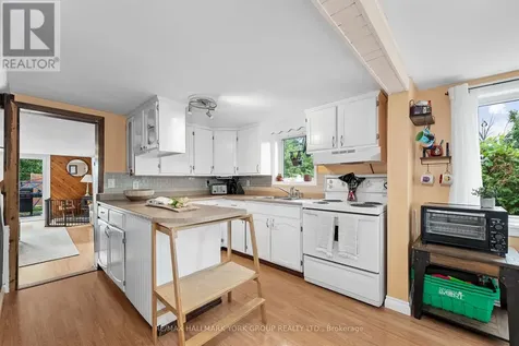 6 Mitchellview Road Kawartha Lakes (carden) ON K0M 2B0