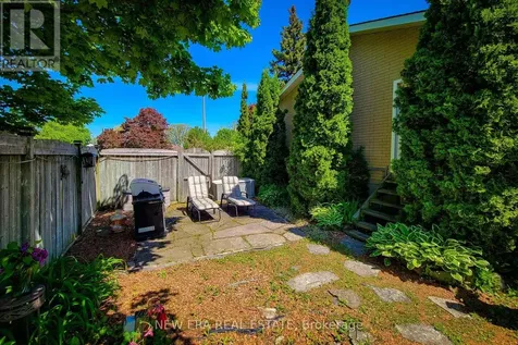1 Greenwood Avenue Cambridge ON N1R 2Y2