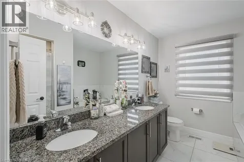 87 Grandville Circle Paris ON N3L 0J5