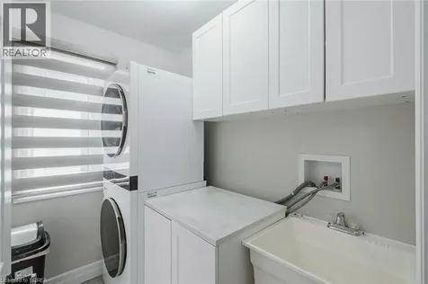 87 Grandville Circle Paris ON N3L 0J5
