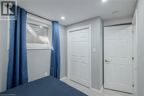 87 Grandville Circle Paris ON N3L 0J5