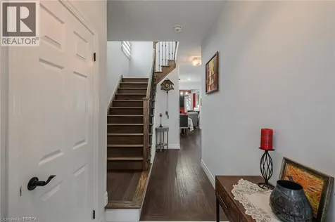 87 Grandville Circle Paris ON N3L 0J5