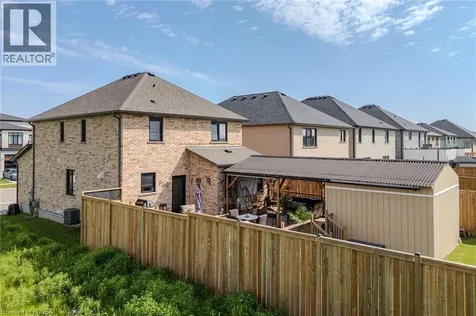 87 Grandville Circle Paris ON N3L 0J5