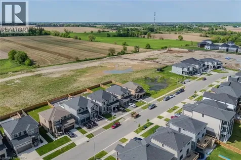 87 Grandville Circle Paris ON N3L 0J5