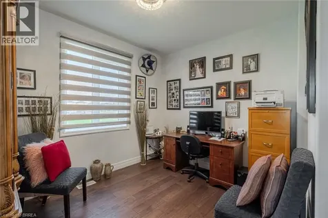 87 Grandville Circle Paris ON N3L 0J5