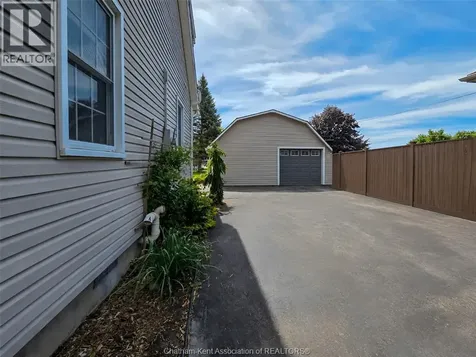 14 O'brien Drive Chatham ON N7M 2E7