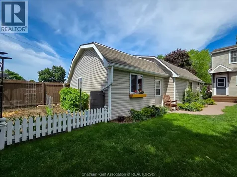 14 O'brien Drive Chatham ON N7M 2E7