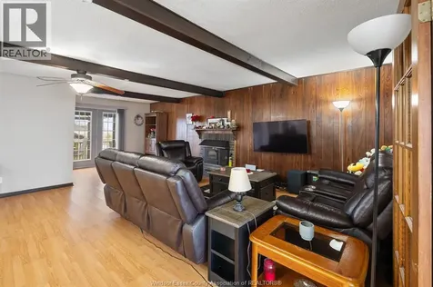 1956 Ocean Boulevard Wheatley ON N0P 2P0