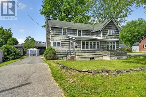 40 Centre Street Brockville ON K6V 5S5