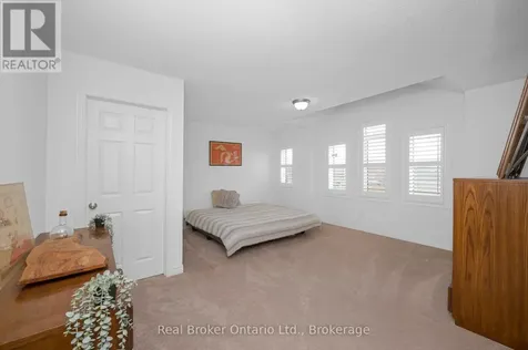 3 Newbrook Street Brant (paris) ON N3L 3E2