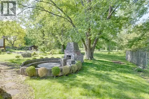 1675 Bouffard Road Lasalle ON N9J 1H1