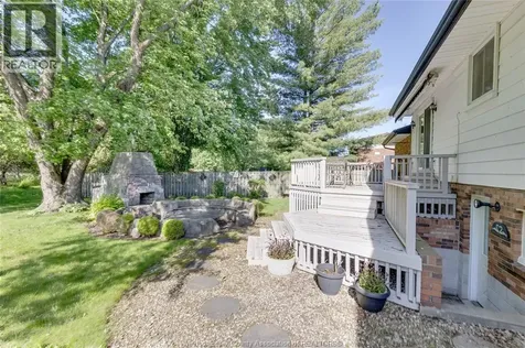 1675 Bouffard Road Lasalle ON N9J 1H1