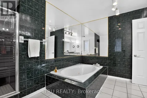 2769 Massicotte Lane Ottawa ON K1T 3H1