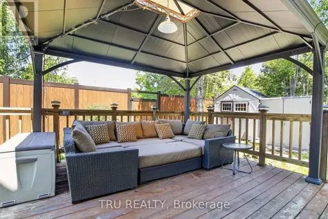 2769 Massicotte Lane Ottawa ON K1T 3H1